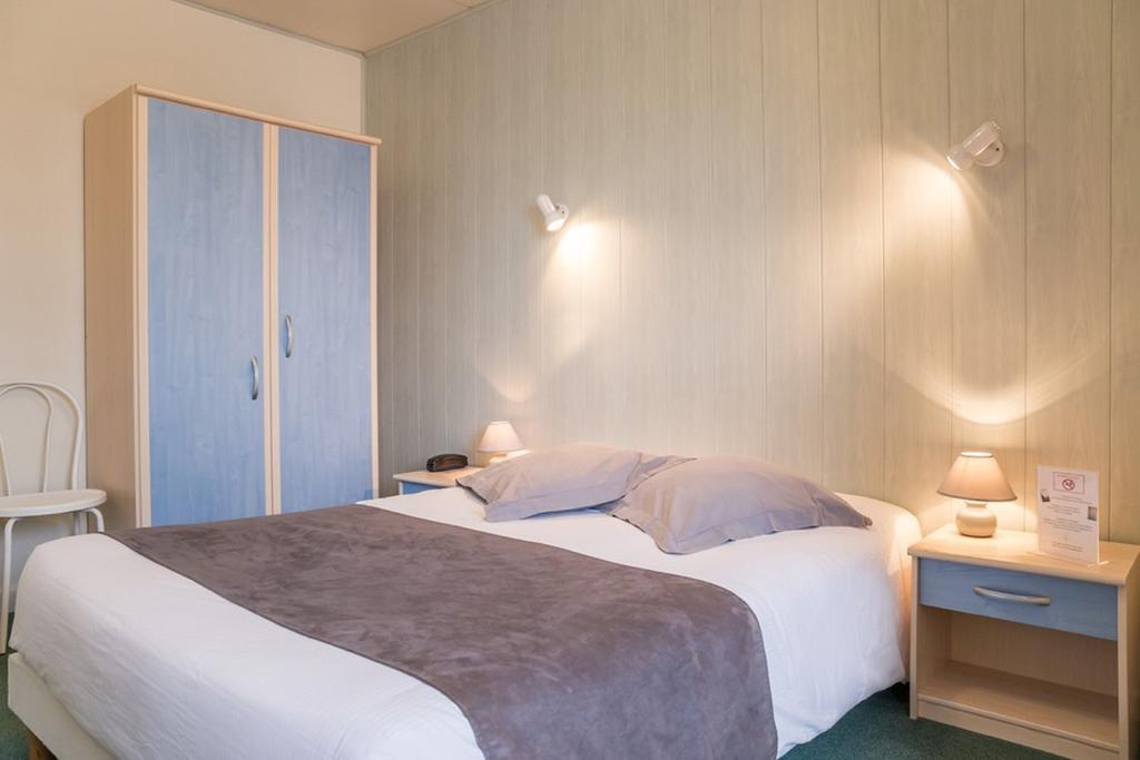 Hotel Caravelle Contact Hotel Rochefort  Bagian luar foto