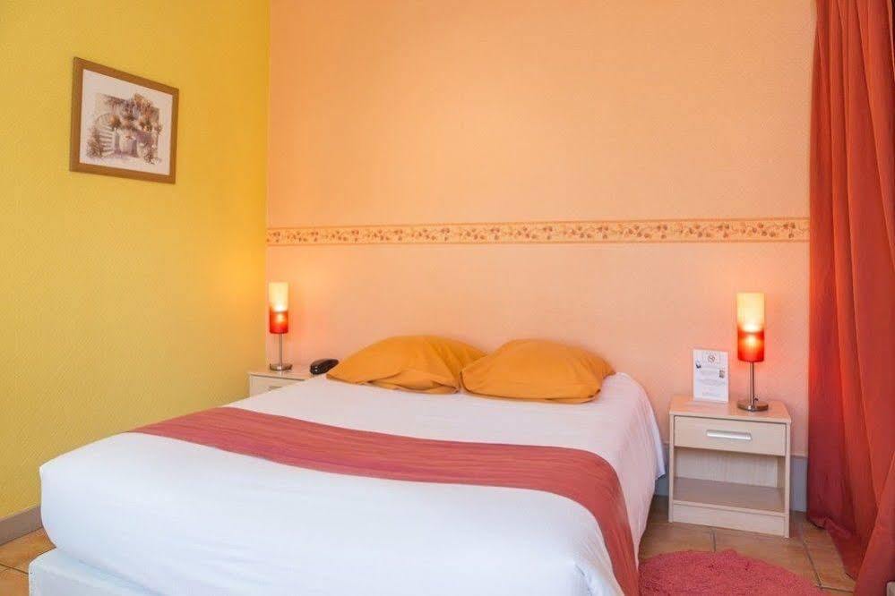 Hotel Caravelle Contact Hotel Rochefort  Bagian luar foto
